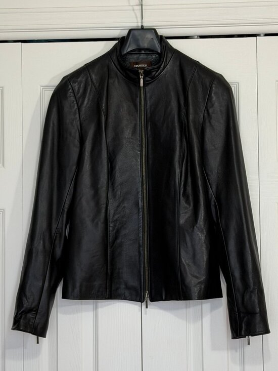 Danier Jackets & Blazers - Danier Black Italian Leather Jacket- Made in Canada